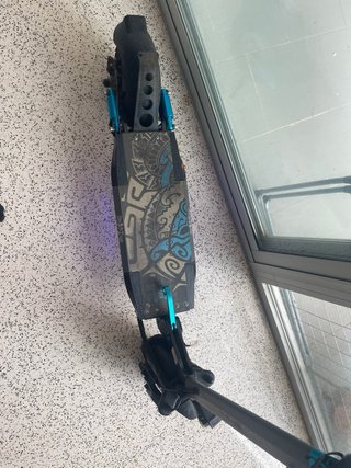 Patinete Eléctrico SmartGyro Rock Wat. Con luces
