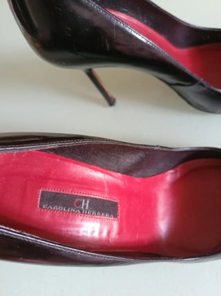 Zapatos de tacón Carolina Herrera negros