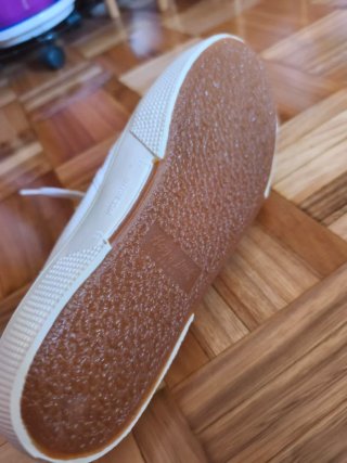 Zapatillas blancas
