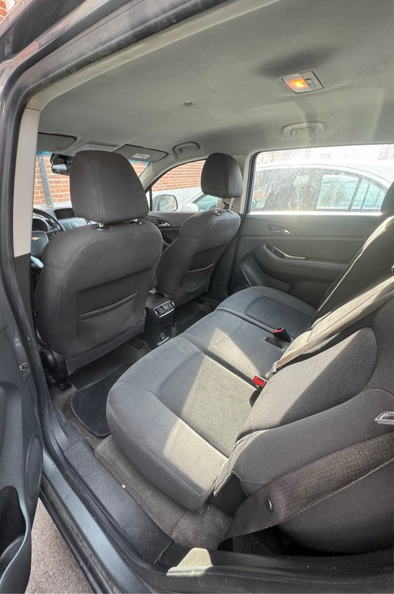 Chevrolet Orlando 2011 - foto 1