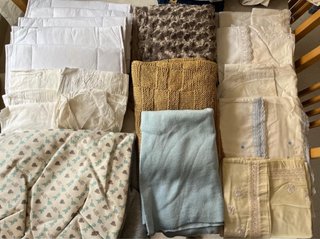 Lote Ropa Capazo Bebé