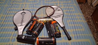 Raquetas y pelotas /tenis