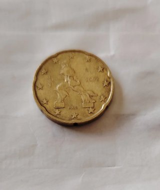 20 céntimos Italia error metal raro
