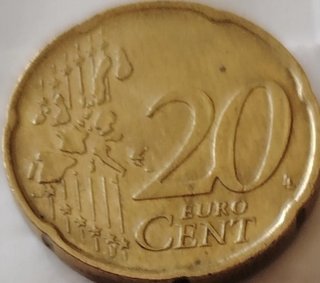 20 céntimos Italia error metal raro