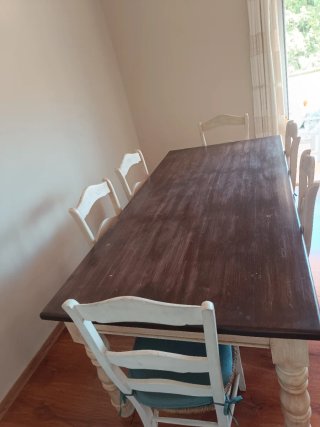 Mesa de 2x1 y 6 sillas de olivo. Buen estado