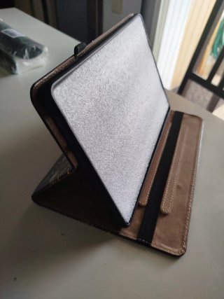 Funda para tablet con mariposas