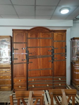 OFERTON Armario de madera marrón