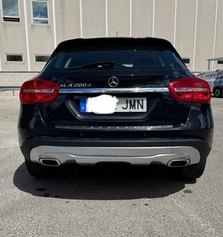 Mercedes-Benz GLA 200d