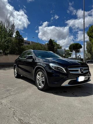 Mercedes-Benz GLA 200d