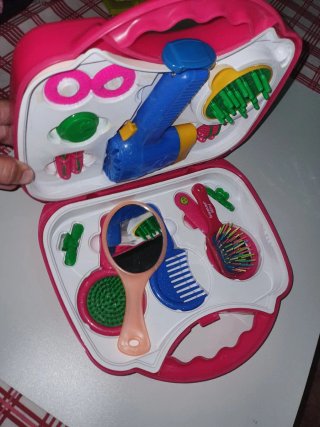 4 uni: Coche, maquina registro, plancha, maletín