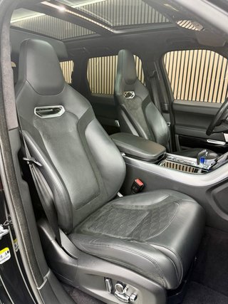Land Rover Range Rover Sport SVR