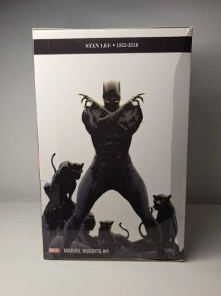 Black Panther statue McFarlane