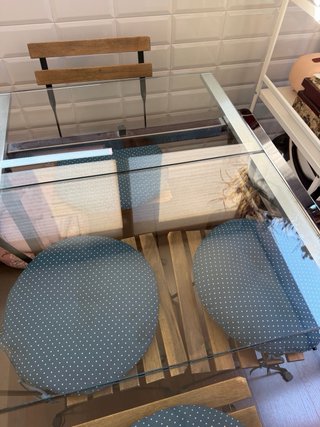 Mesa cristal extensible IKEA