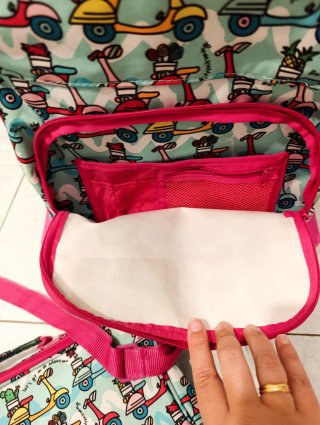 Lote escolar con carrito y accesorios
