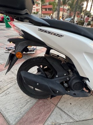 Moto Scooter Blanca 22 - 13.000 km