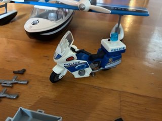 Playmobil Policía: Avión, Barco, Coche y Moto
