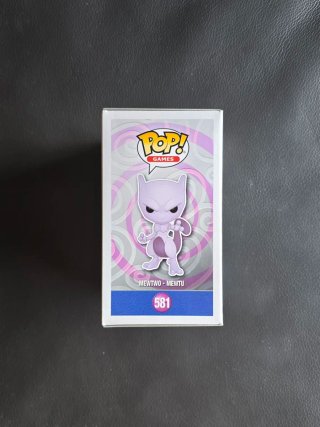 Funko Pop! Pokémon Mewtwo #581