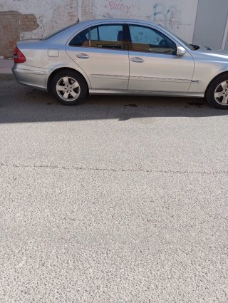 Mercedes-Benz Clase E 2006