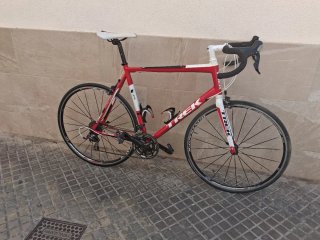 Bicicleta Trek 2.3 Shimano 105