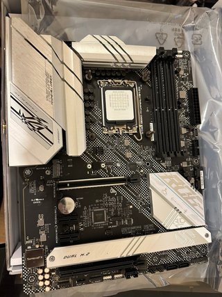Placa Base Asus ROG STRIX B660-A GAMING WIFI D4