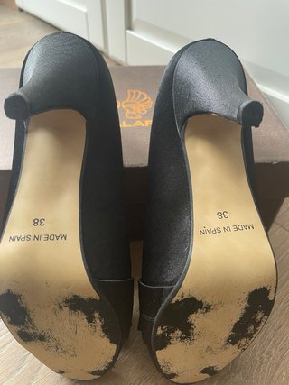 Sandalias Angel Alarcón Talla 38.  Un solo uso.