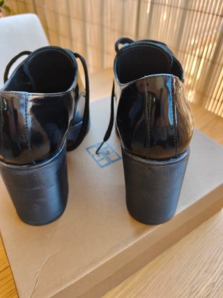 Zapatos Gloria Ortiz Negros Talla 37