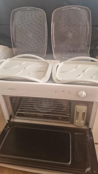 Horno de vapor Brandt empotrable