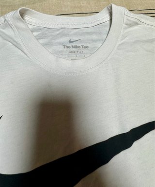 Camiseta Nike Athlete Blanca