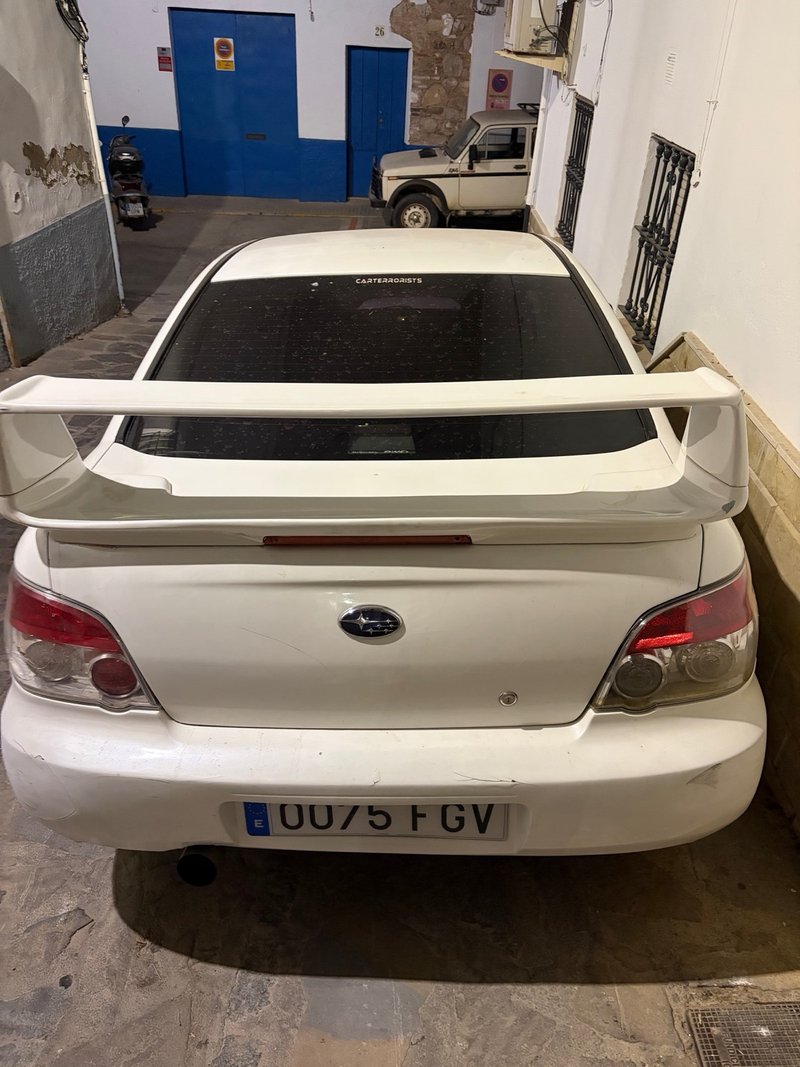 Subaru Impreza 2006 - foto 1