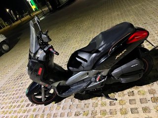 Yamaha X MAX 125cc Scooter Negra