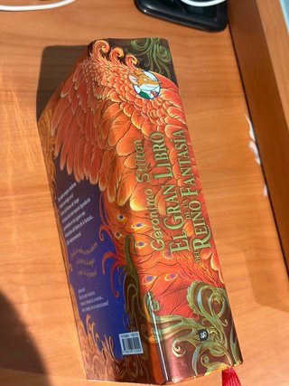 El gran libro del Reino de la Fantasía – Stilton