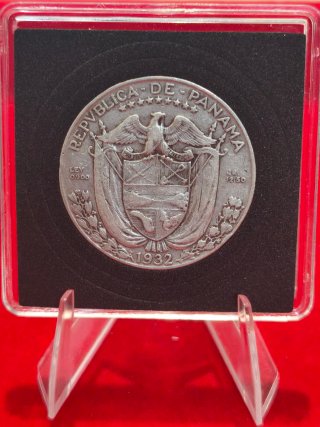 Moneda Panamá ½ Balboa 1932 Plata 0.900. Key Date