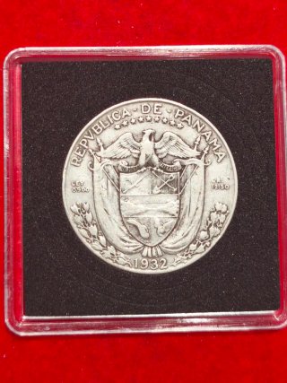 Moneda Panamá ½ Balboa 1932 Plata 0.900. Key Date