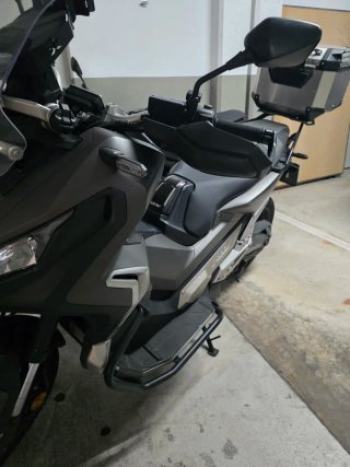 Honda XADV Negra/Gris