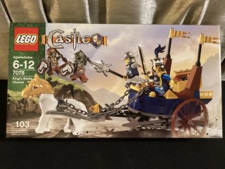 LEGO Castle 7078 King's Battle Chariot
