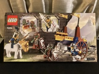 LEGO Castle 7078 King's Battle Chariot