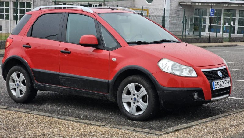 FIAT Sedici 1.9 Multijet - foto 1