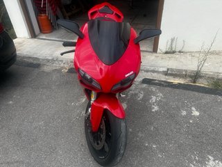 Ducati 848 Roja