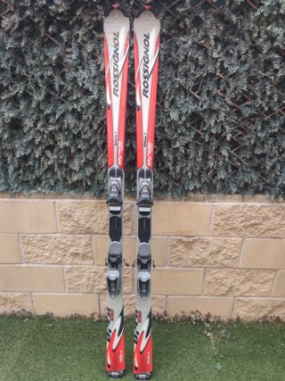 Esquís Rossignol Open 100, 170 cm. Bastones, funda