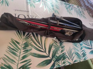 Esquís Rossignol Open 100, 170 cm. Bastones, funda