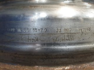 Llantas de aluminio desplazadas