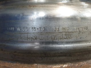 Llantas de aluminio desplazadas