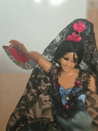 Muñeca Española Aviá-Carbó Irrompible con chapa