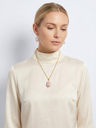 Collar y pendientes perla natural