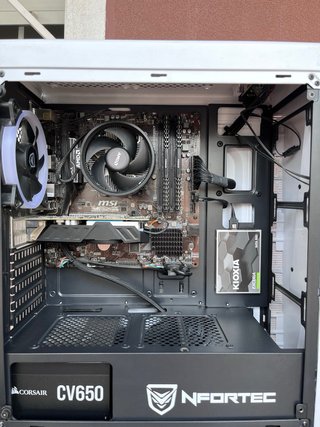 PC Gaming + Monitor BenQ 60Hz