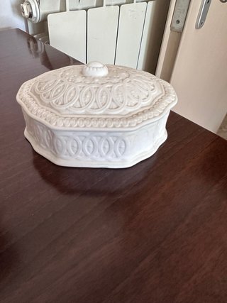 Portagioie in ceramica bianco
