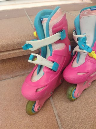Patines Decathlon niña rosas talla 32