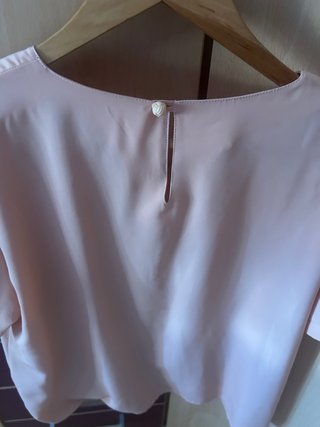 Blusa manga corta con bordado