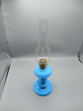 Lampada a petrolio turchese