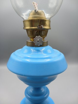 Lampada a petrolio turchese